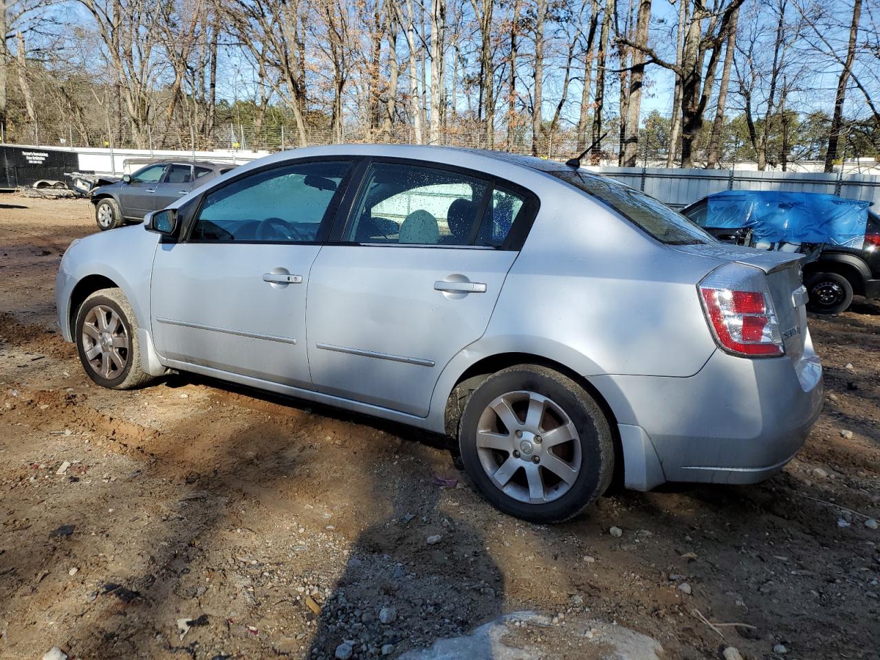 2008 Nissan Sentra - Image 2