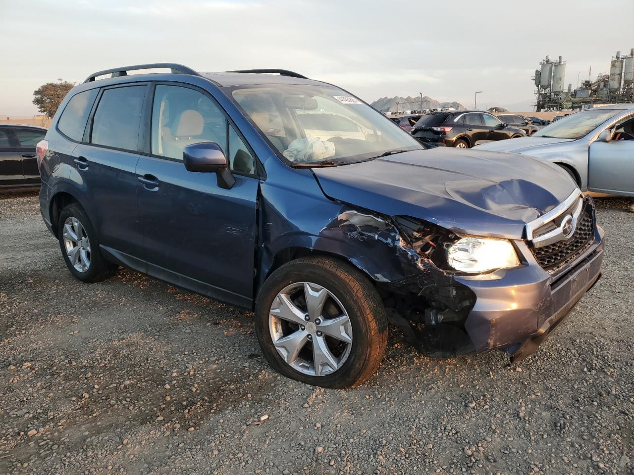 VIN JF2SJAEC4EH416318 2014 SUBARU FORESTER no.4