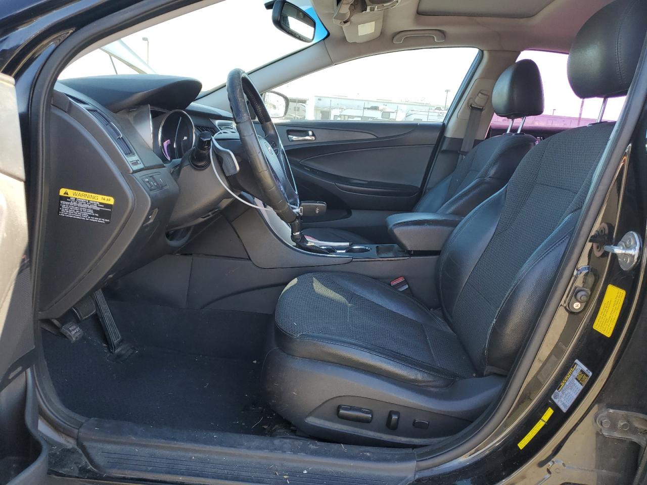 2011 Hyundai Sonata - Image 7