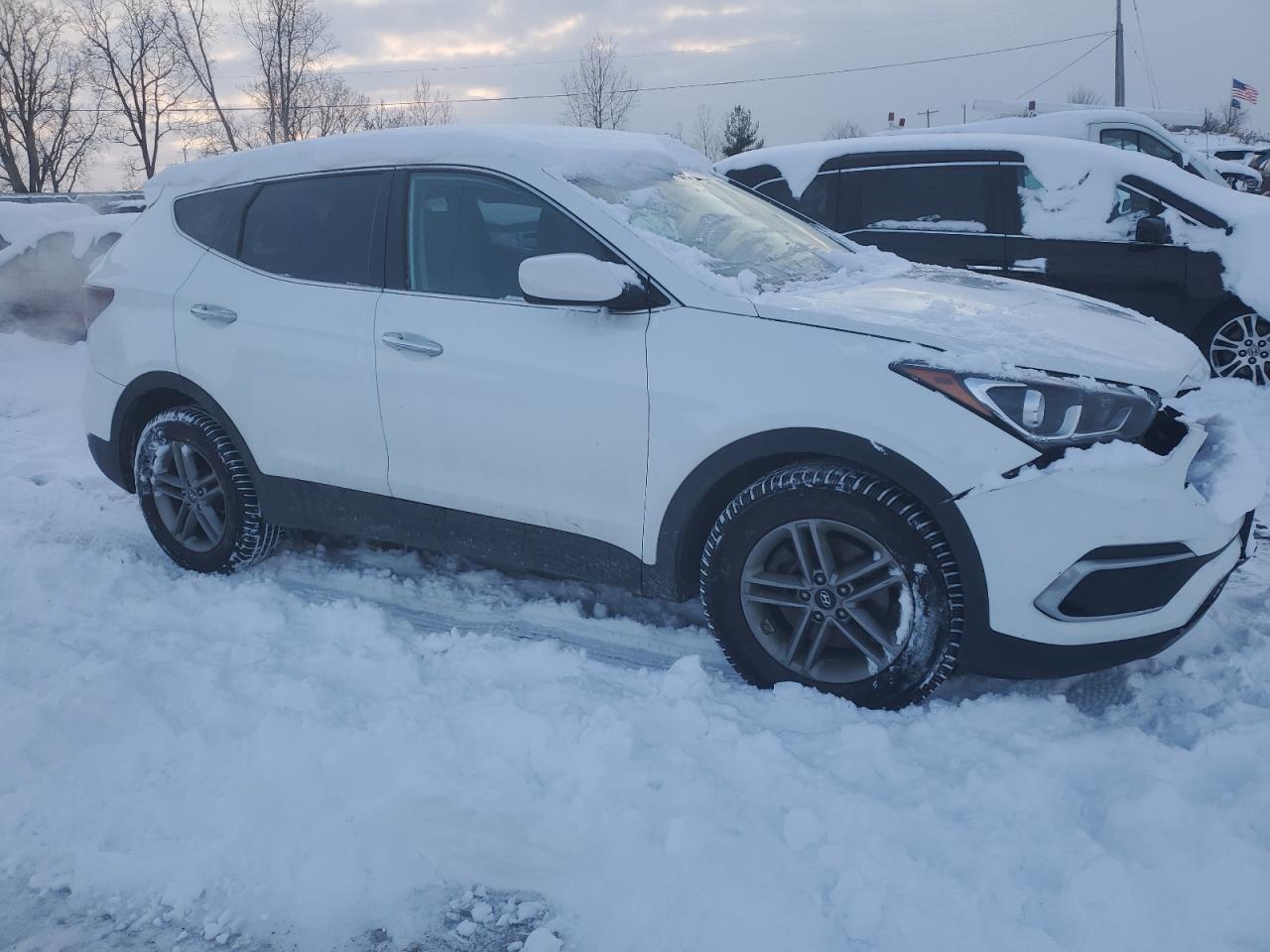 2018 Hyundai Santa Fe - Image 4