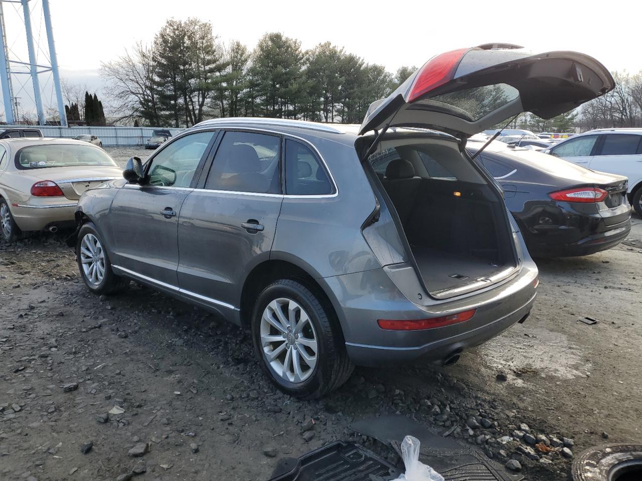 2014 Audi Q5 - Image 2