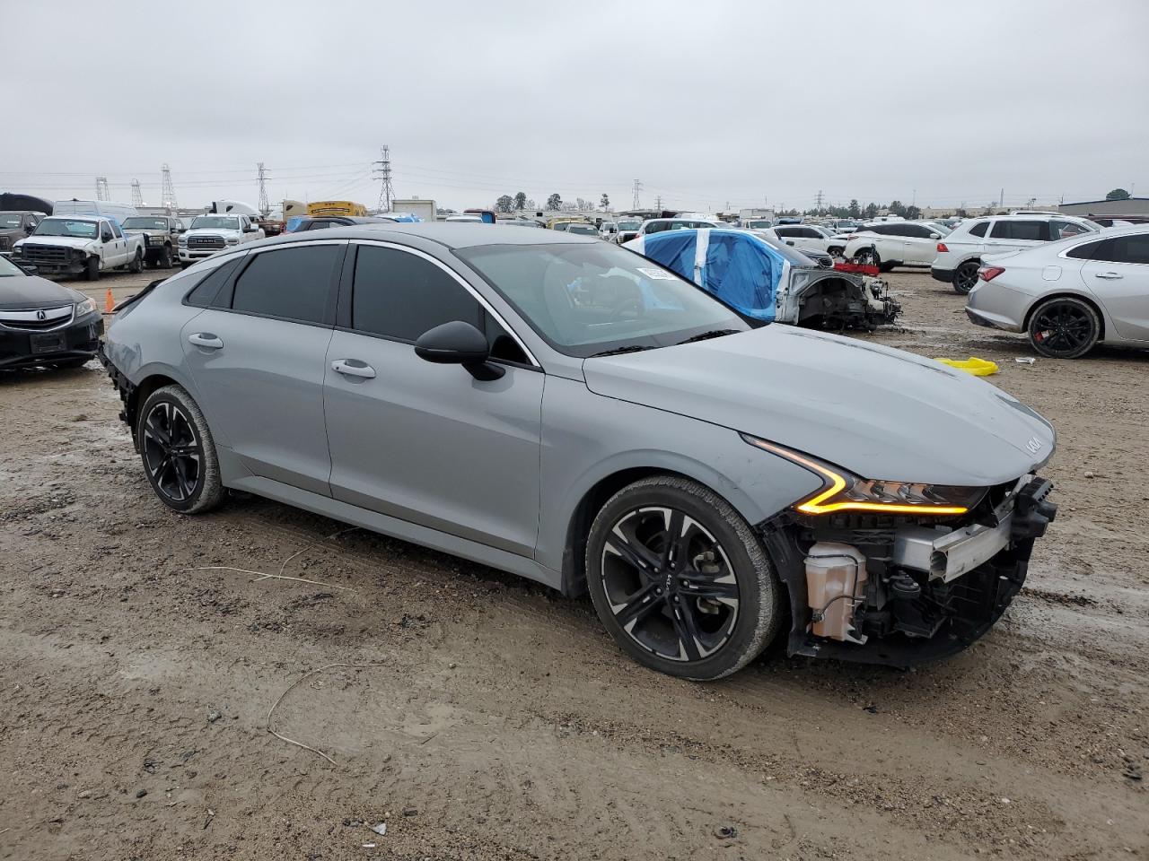 2022 Kia K5 - Image 4