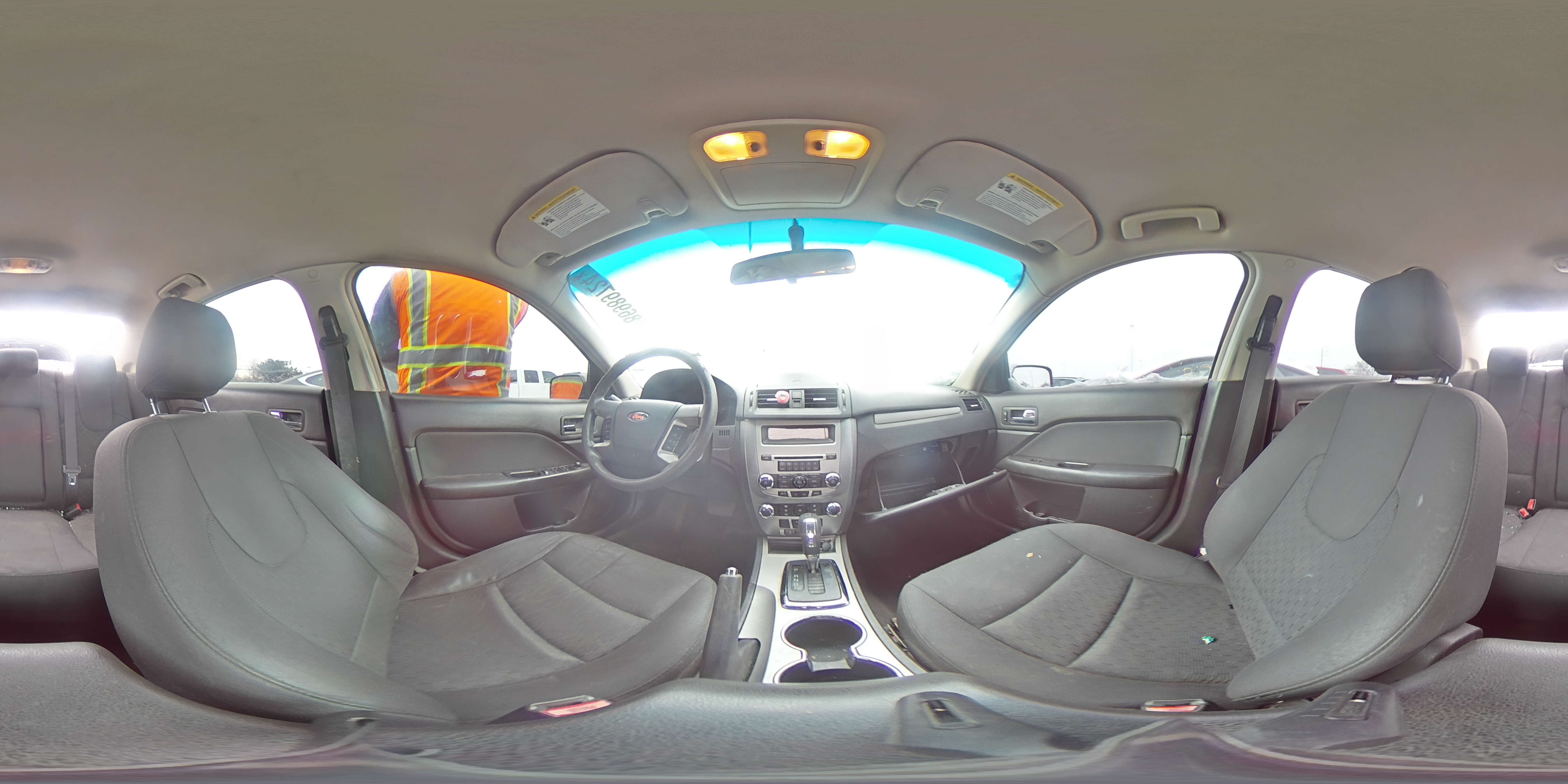 2010 Ford Fusion - Image 12