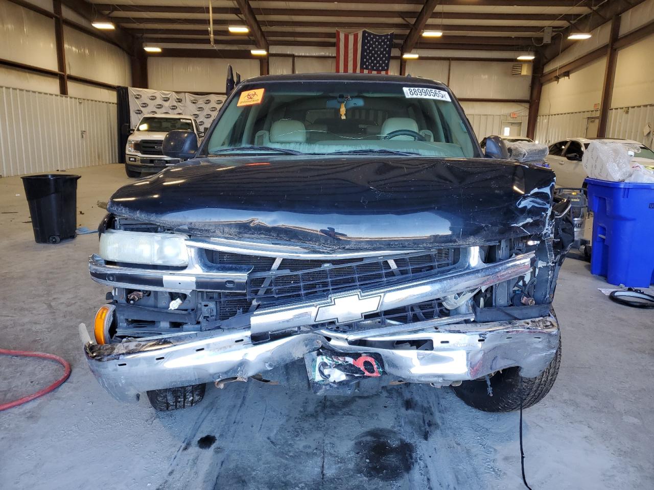 2002 Chevrolet Suburban - Image 5