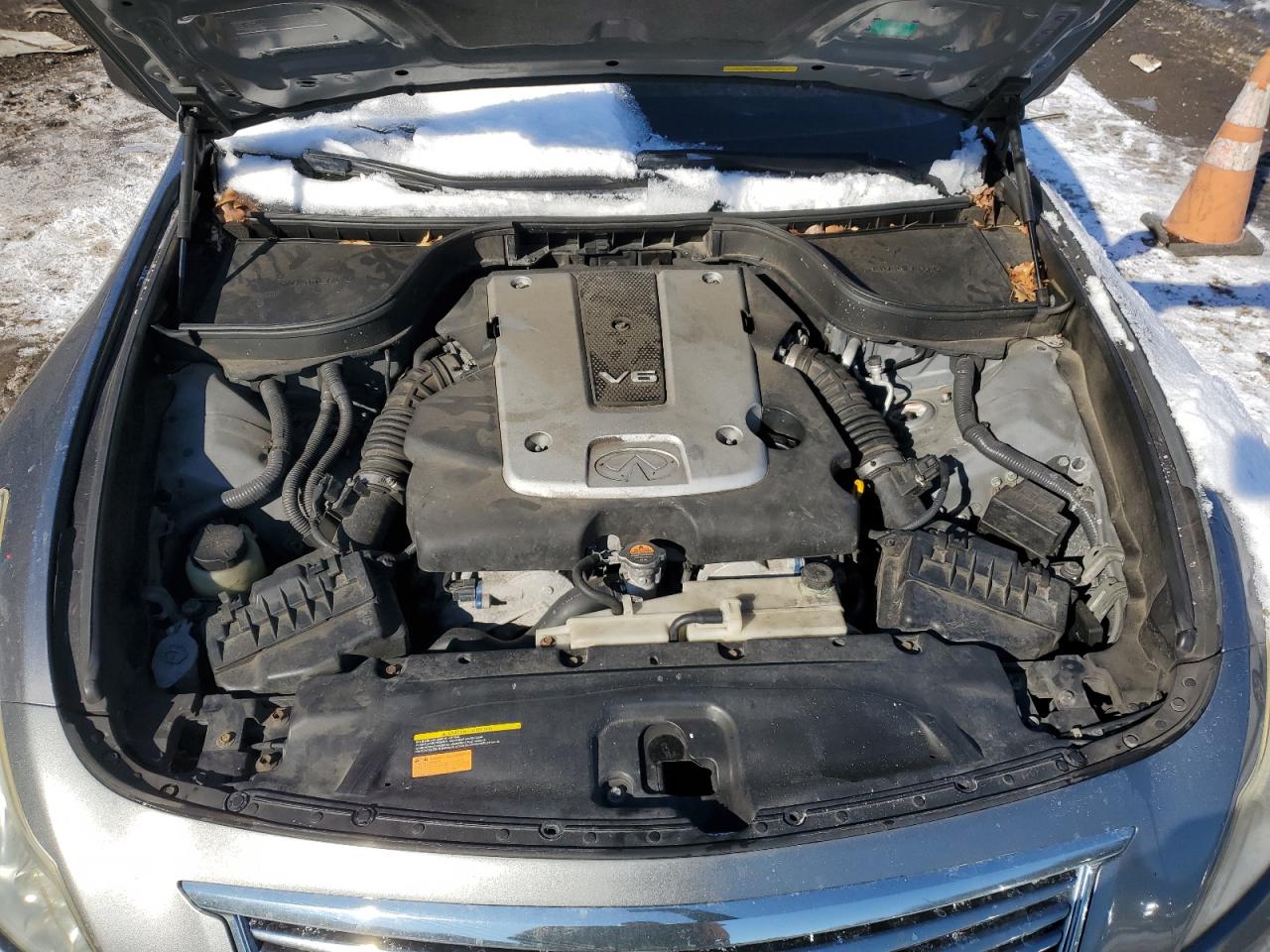 2011 Infiniti G - Image 11