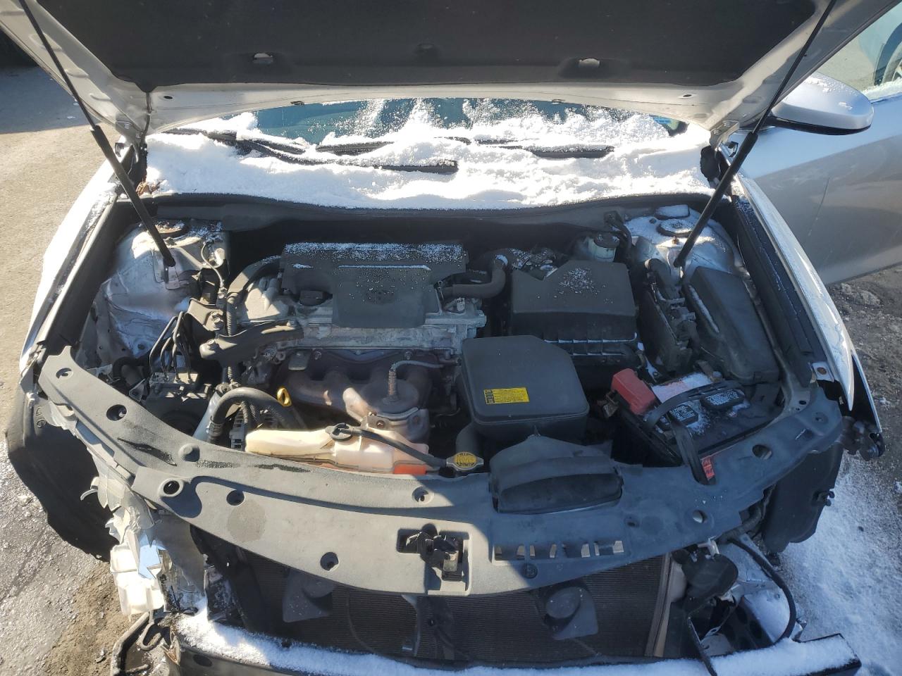 2012 Toyota Camry - Image 12
