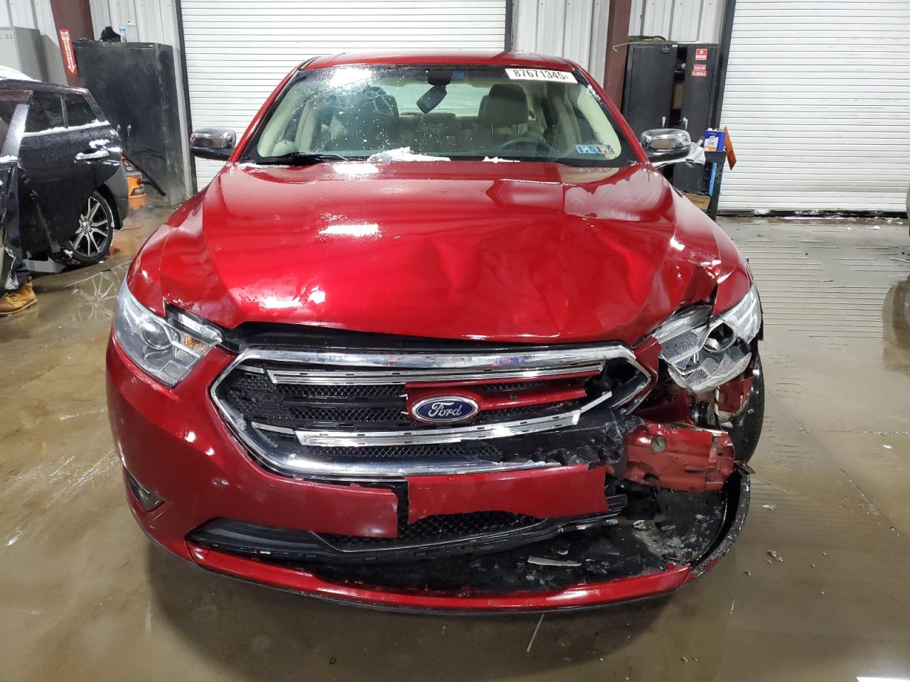2013 Ford Taurus - Image 5