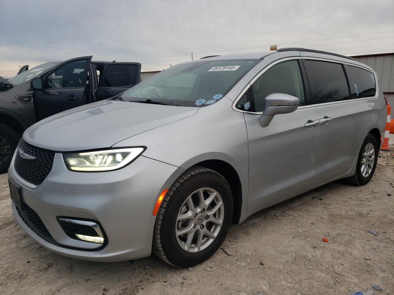 2022 Chrysler Pacifica - Image 1