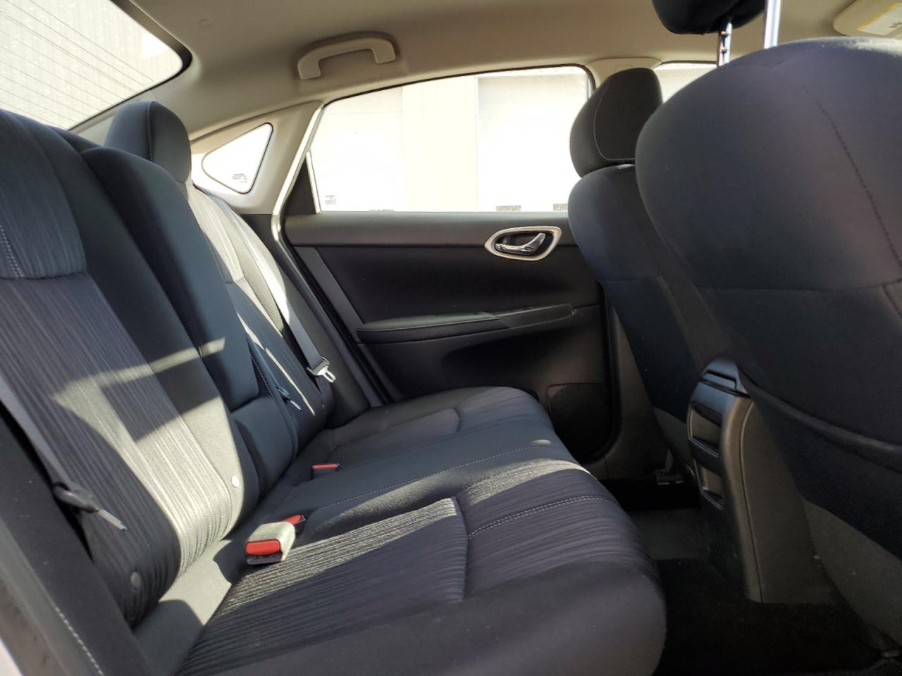 2017 Nissan Sentra S VIN: 3N1AB7AP7HY211557 Lot: 89625985