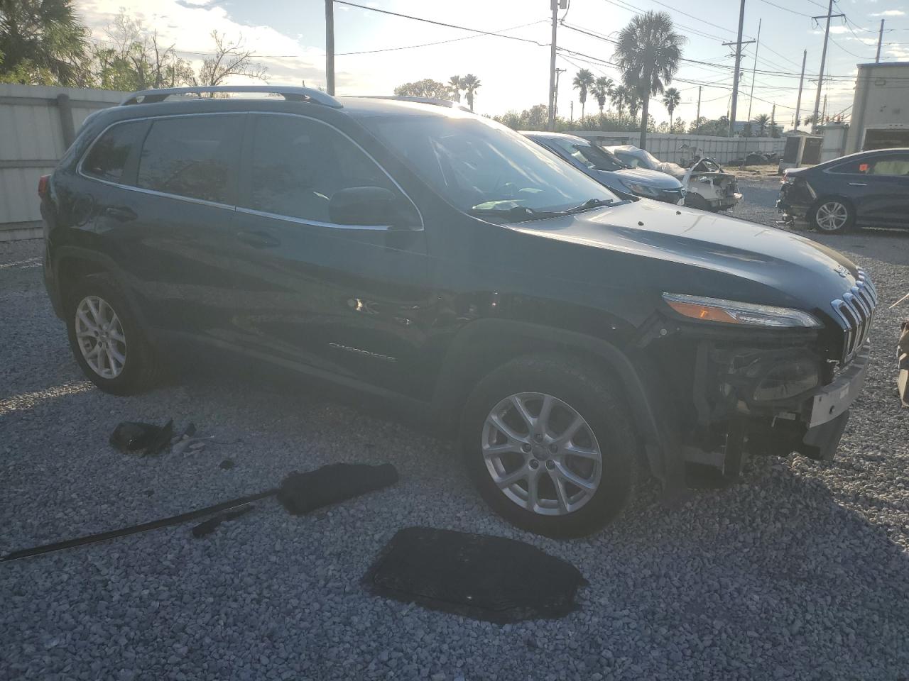 2018 Jeep Grand Cherokee - Image 4