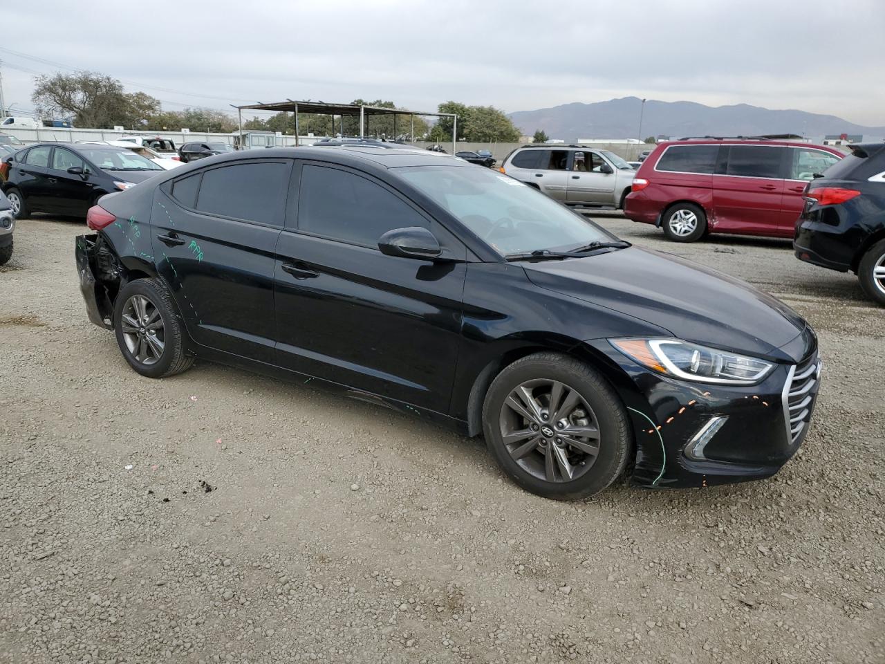 VIN KMHD84LFXHU247074 2017 HYUNDAI ELANTRA no.4