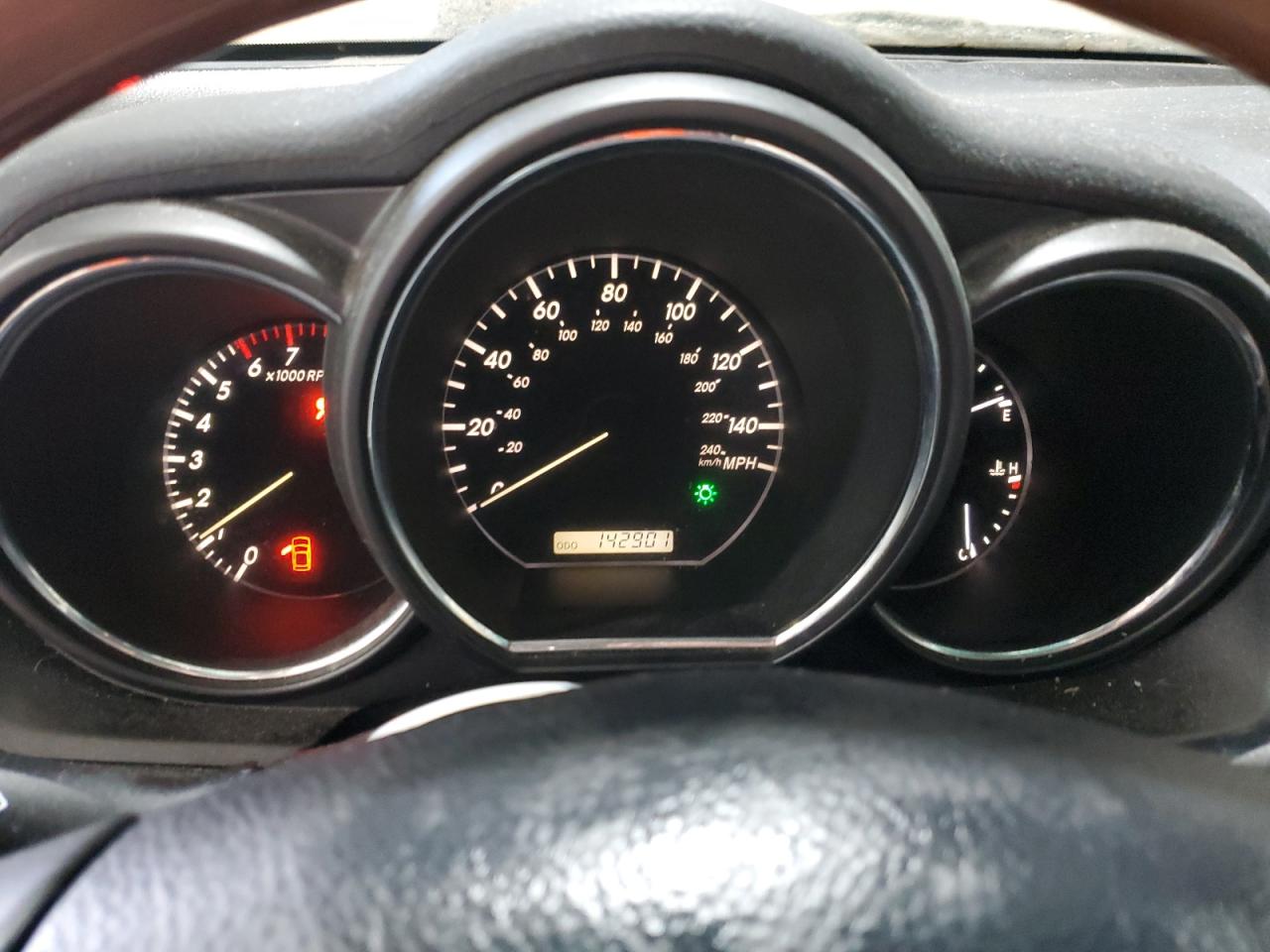 2004 Lexus RX - Image 9