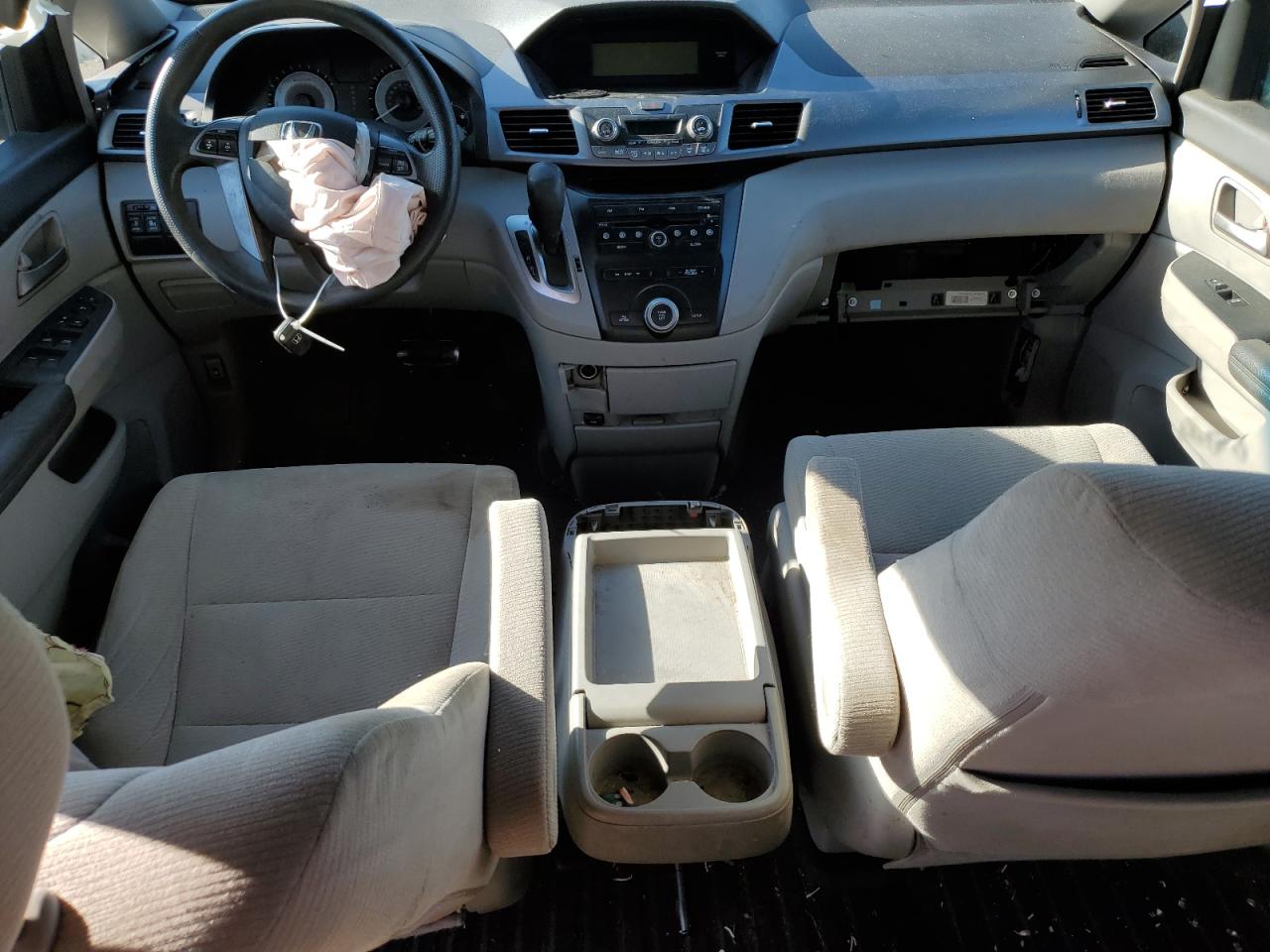 2011 Honda Odyssey - Image 8