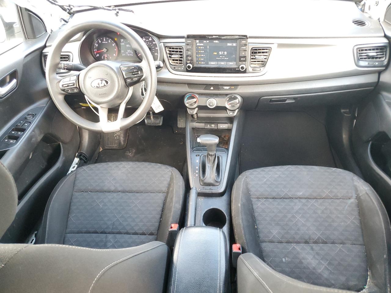 2020 Kia Rio - Image 8