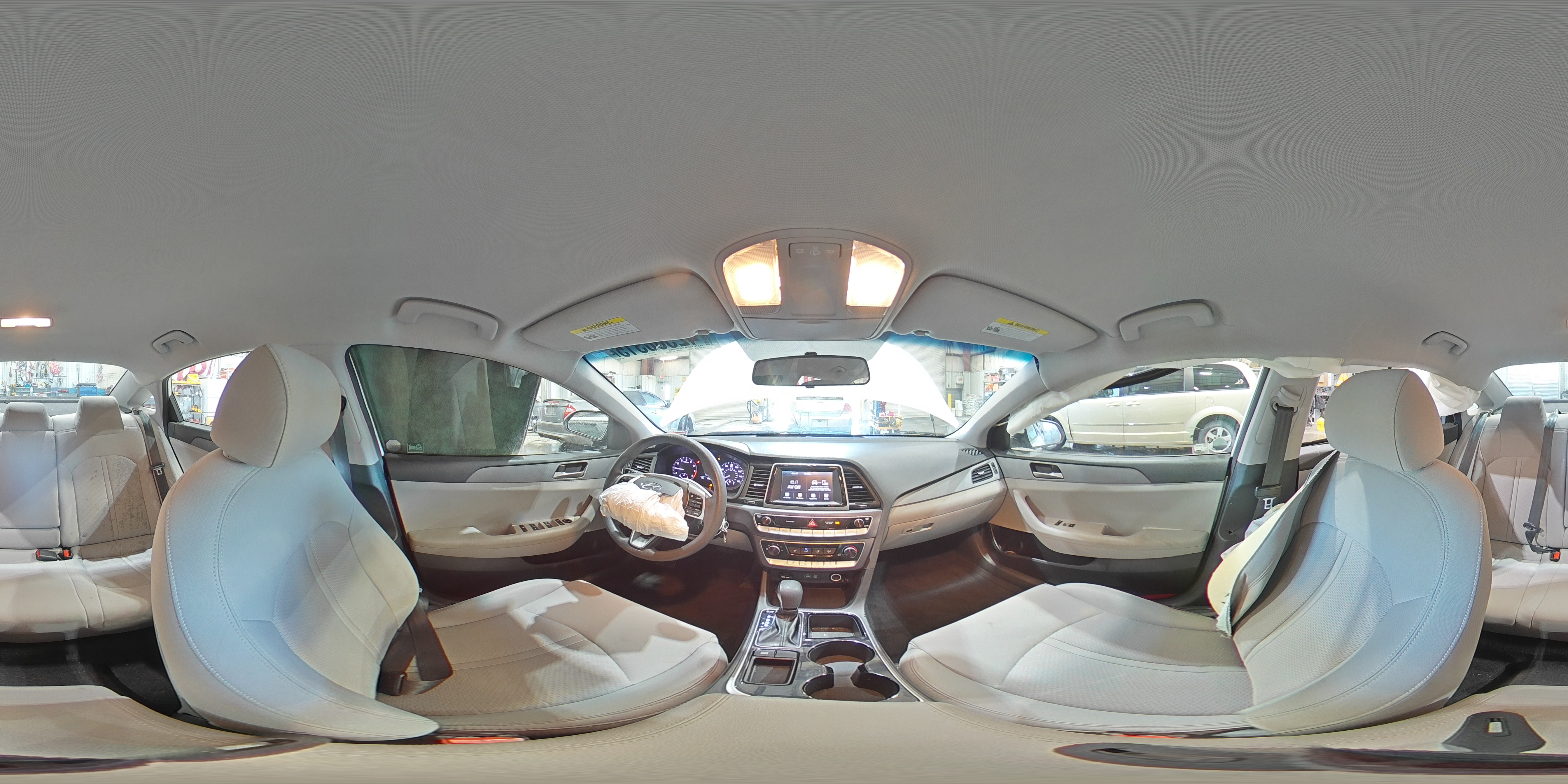 2019 Hyundai Sonata - Image 14