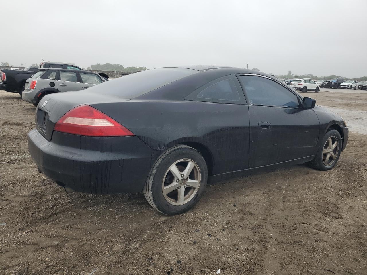 2005 Honda Accord - Image 3