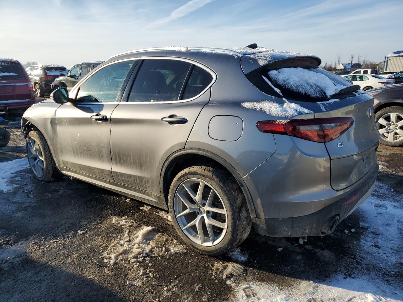2019 Alfa Romeo Stelvio - Image 2