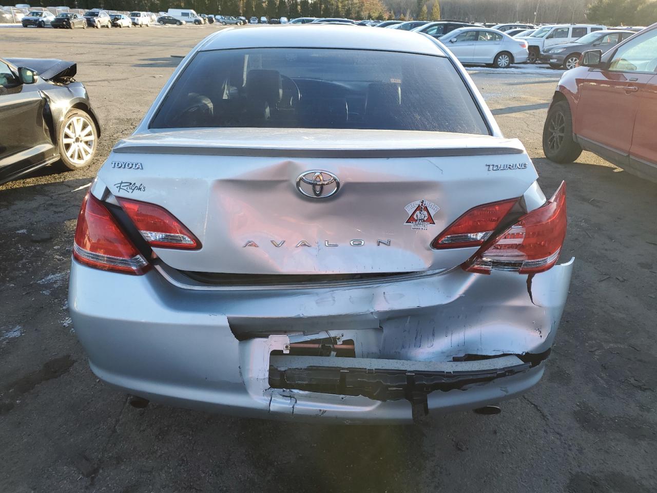 2007 Toyota Avalon - Image 6