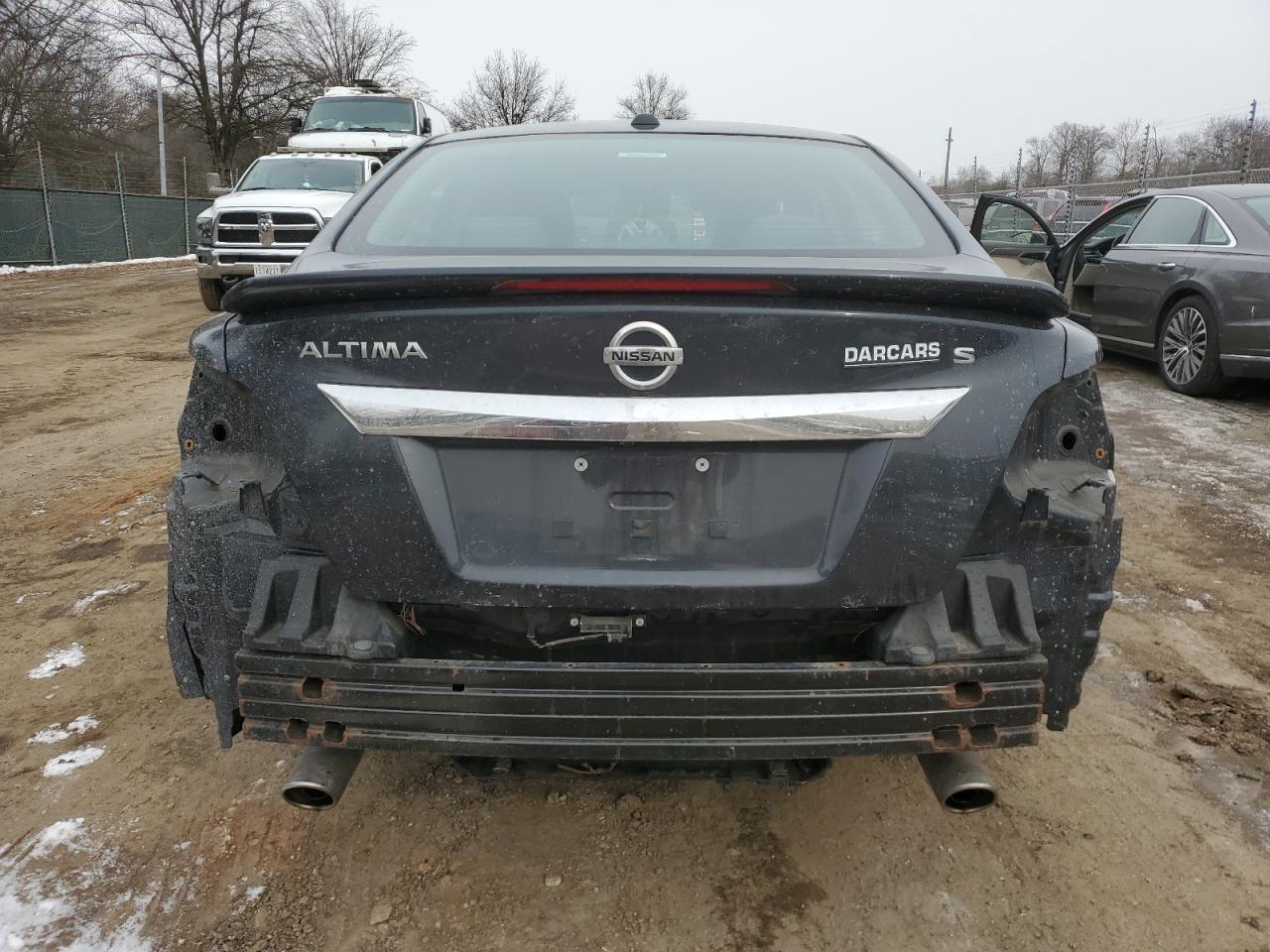 2015 Nissan Altima - Image 6