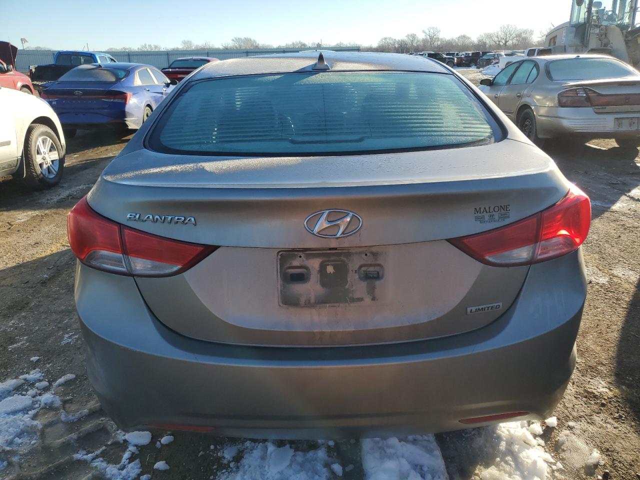 2013 Hyundai Elantra - Image 6
