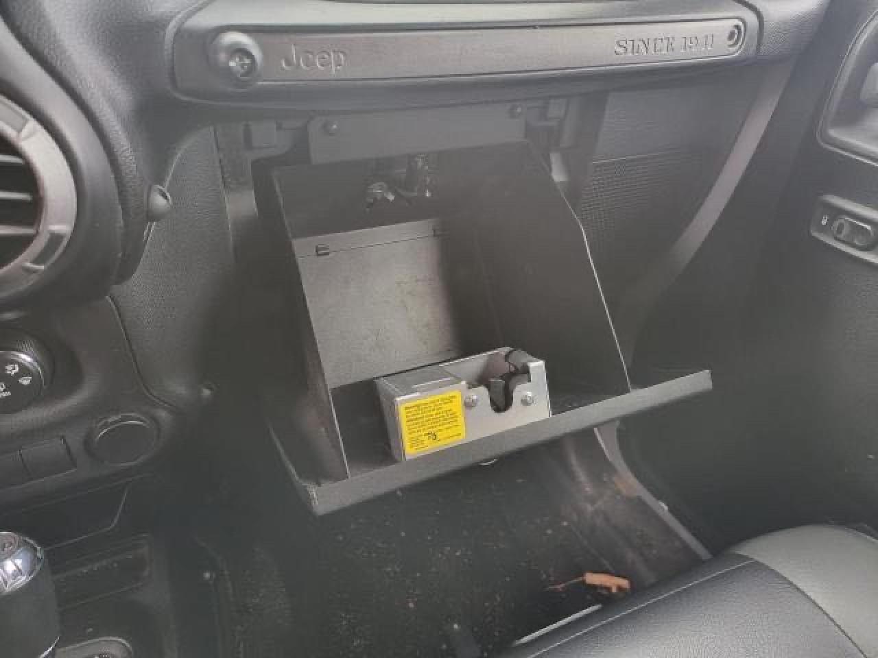 2011 Jeep Wrangler Unlimited Sport VIN: 1J4HA3H16BL500982 Lot: 88174495