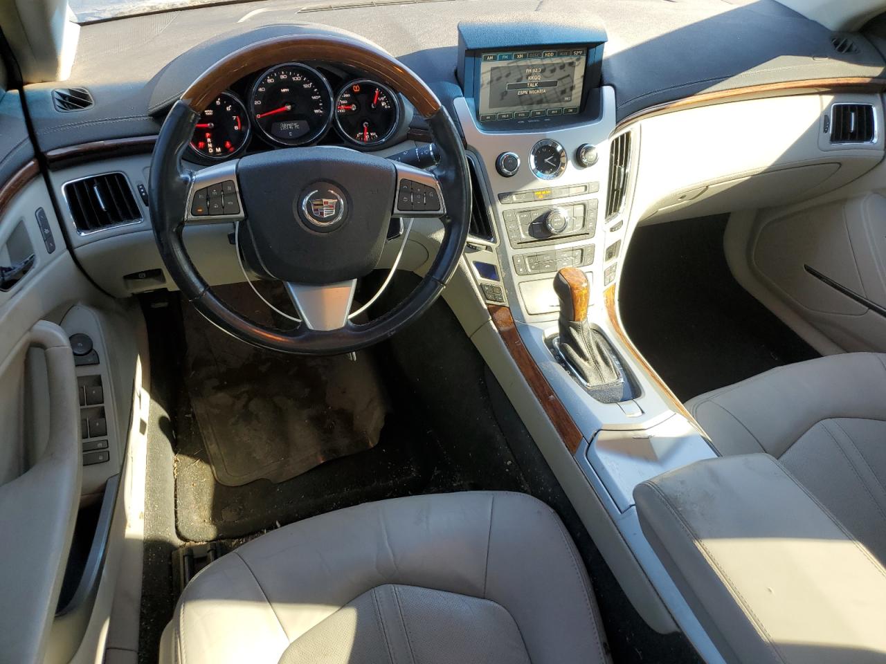 2010 Cadillac CTS - Image 8