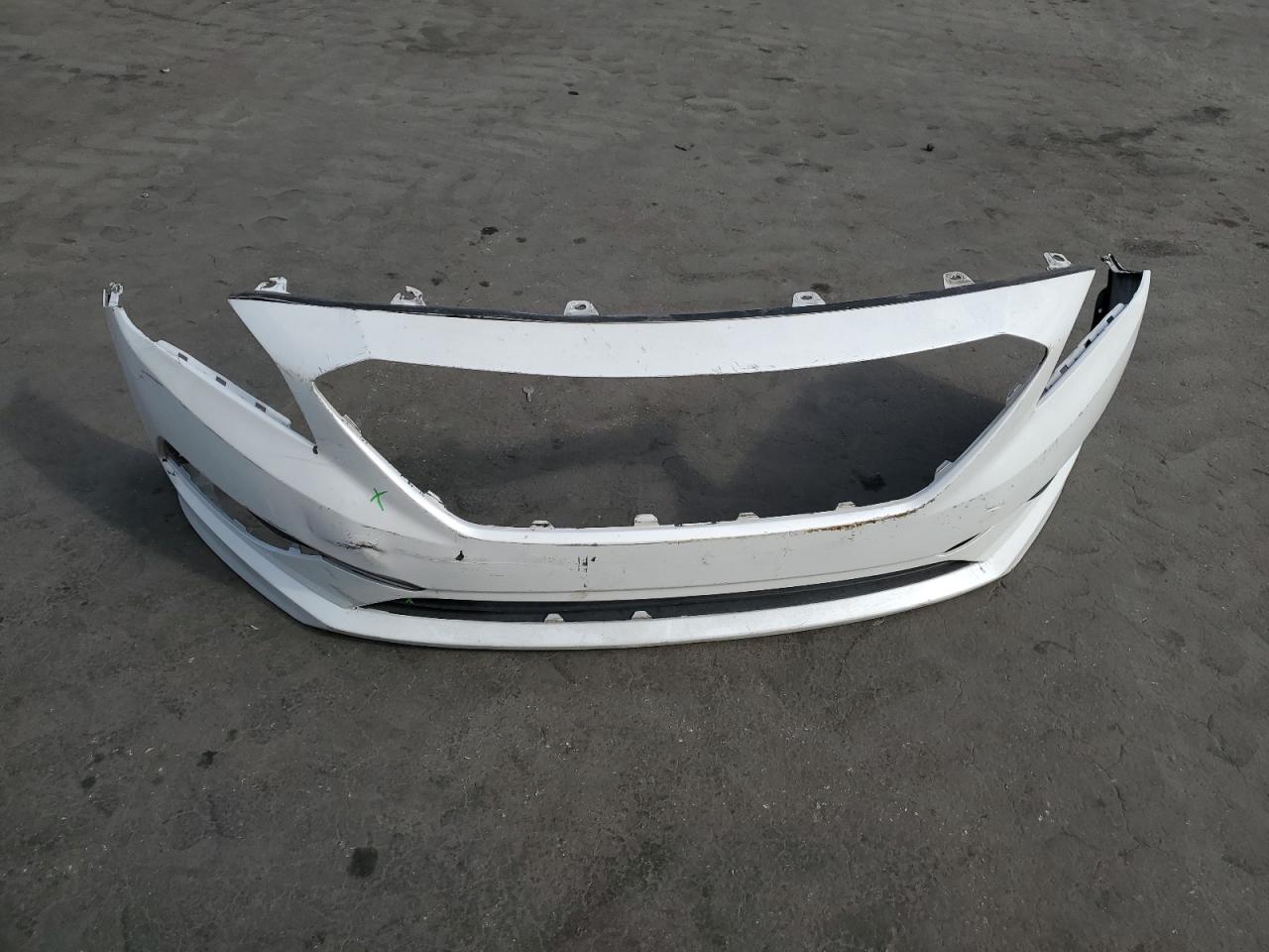 2016 Hyundai Sonata - Image 12