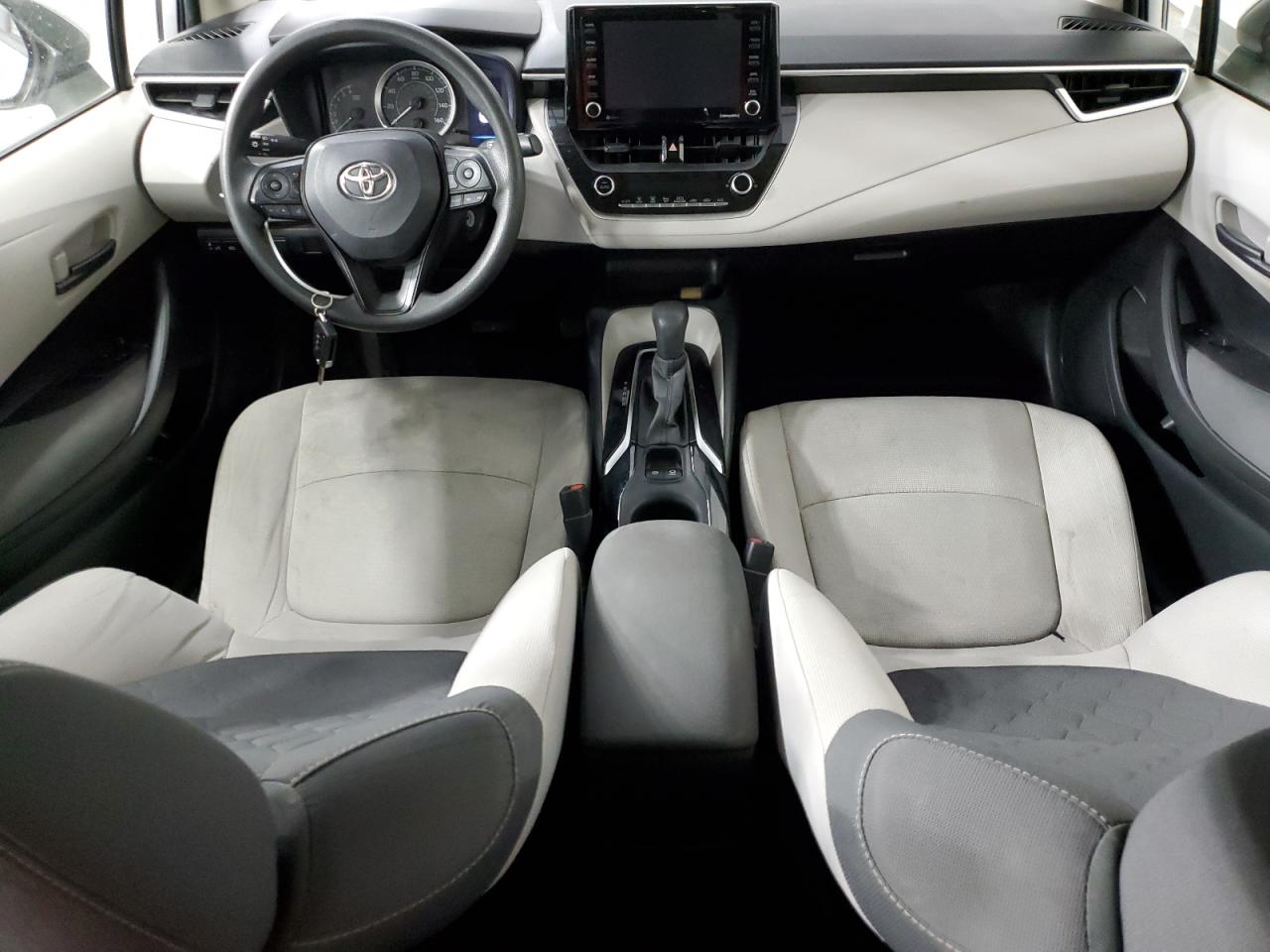 2022 Toyota Corolla - Image 8