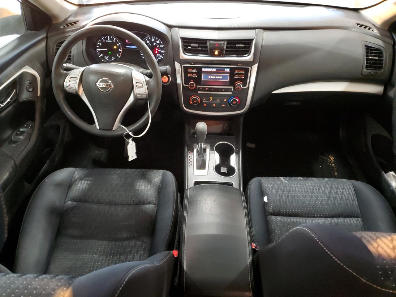 2016 Nissan Altima - Image 8