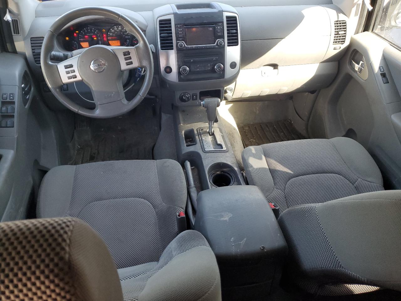 2015 Nissan Navara (Frontier) - Image 8