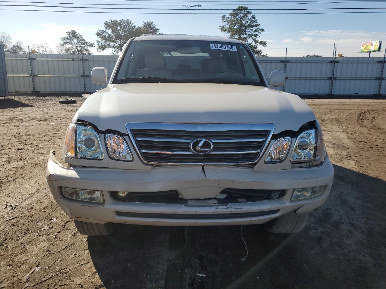 2004 Lexus LX - Image 5