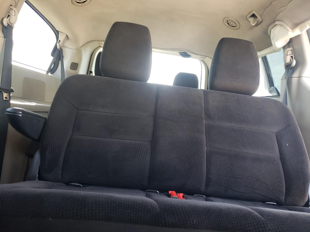2018 Dodge Caravan - Image 10