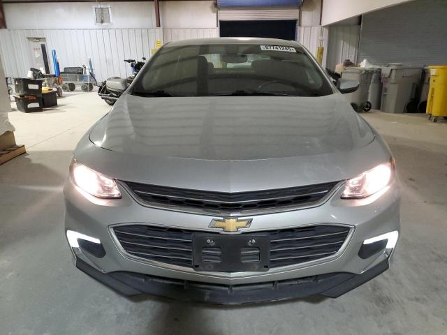  CHEVROLET MALIBU 2018 Srebrny