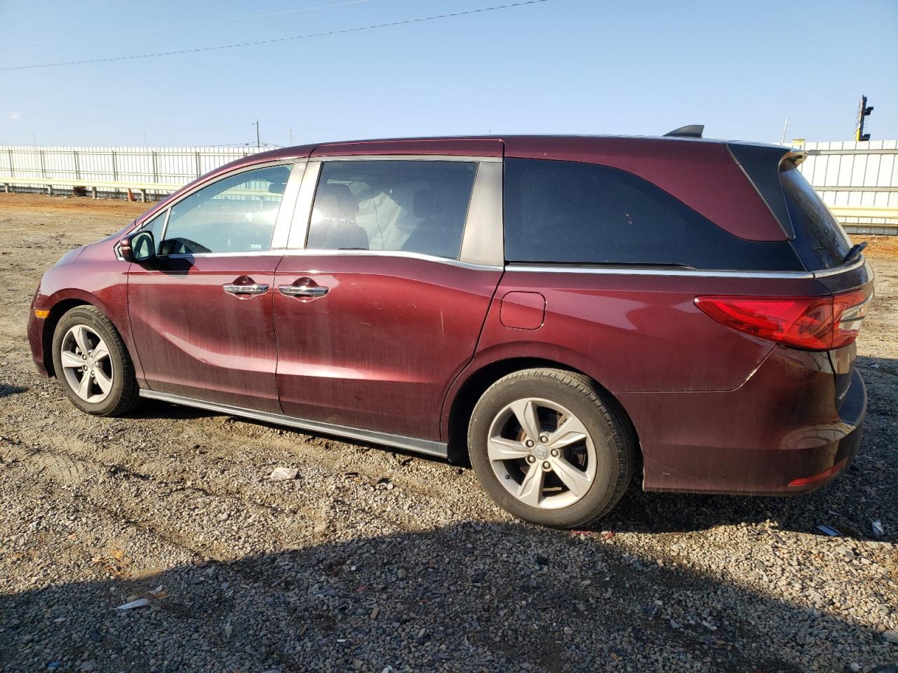 2019 Honda Odyssey - Image 2