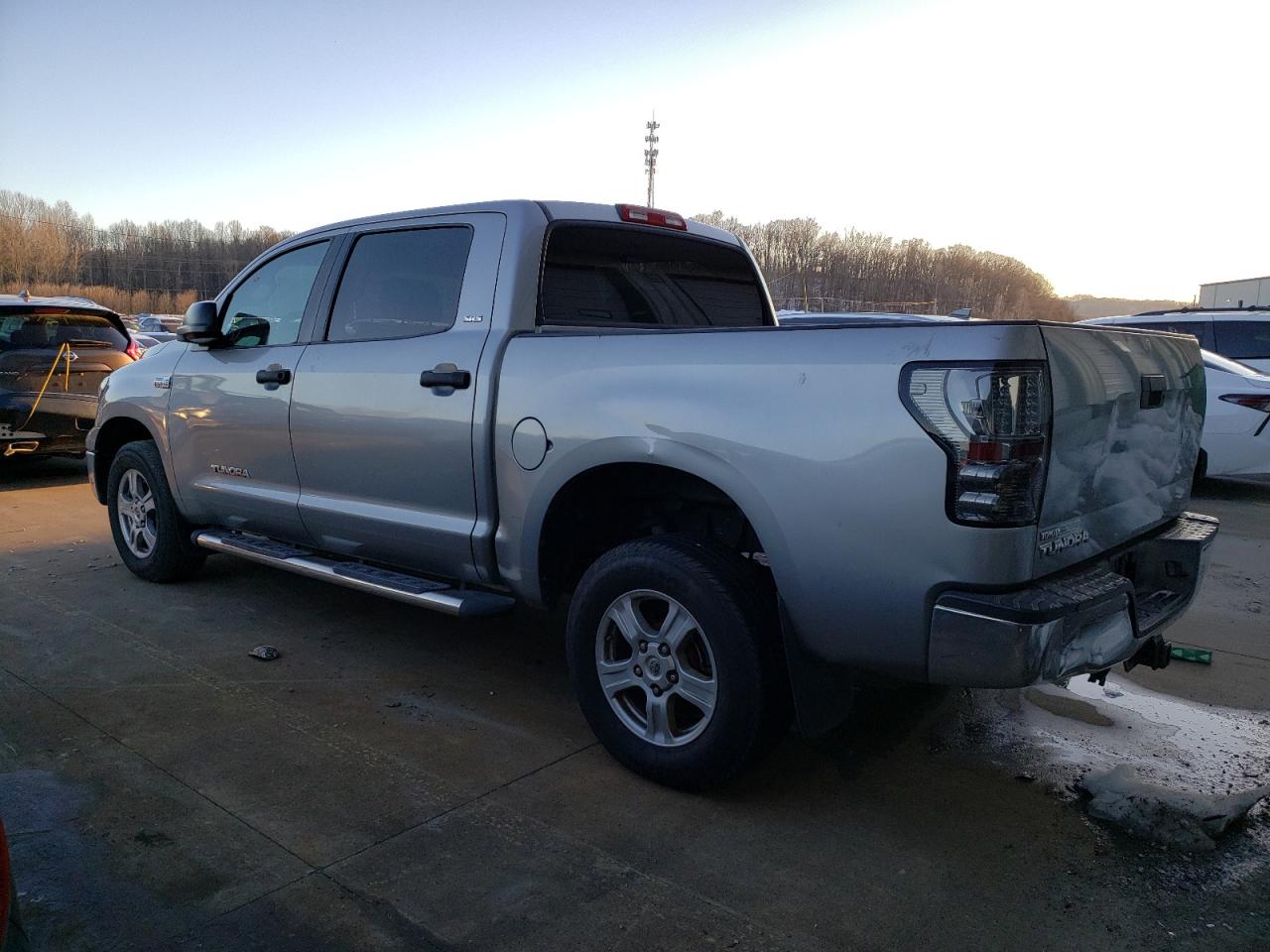 2008 Toyota Tundra - Image 2