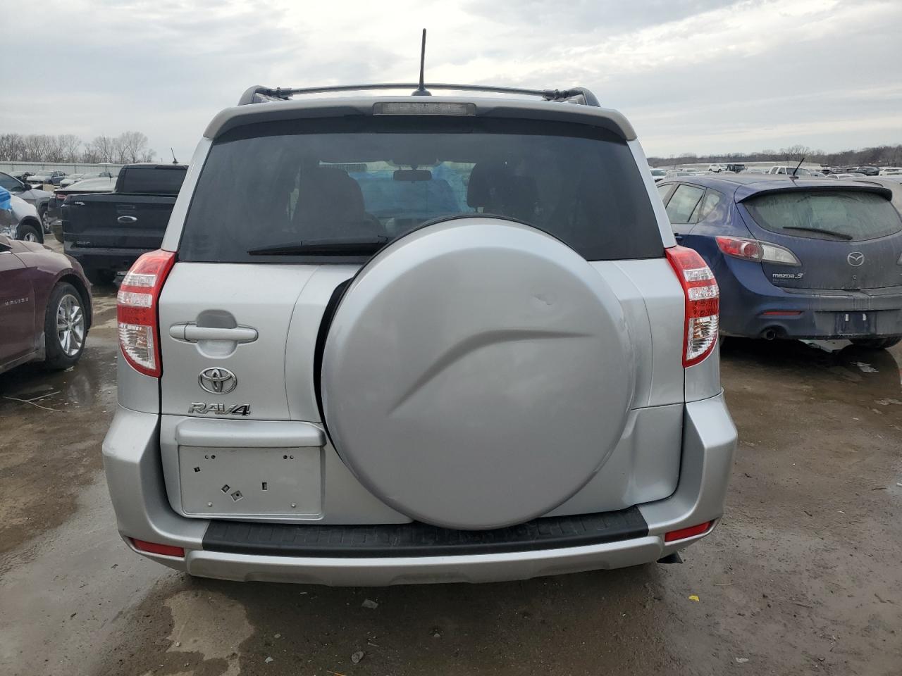 2012 Toyota RAV 4 - Image 6