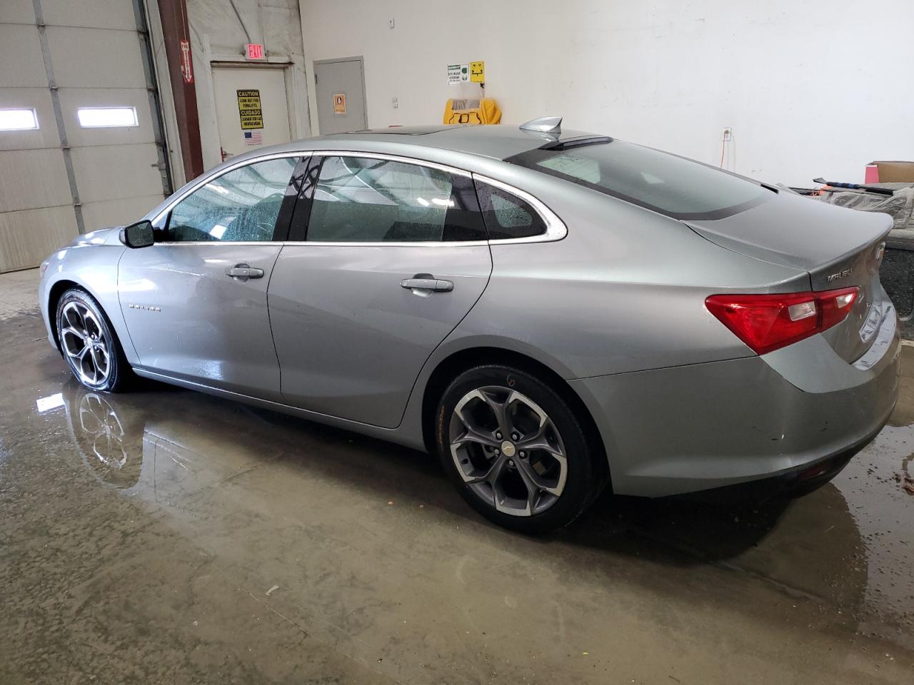 2023 Chevrolet Malibu - Image 2