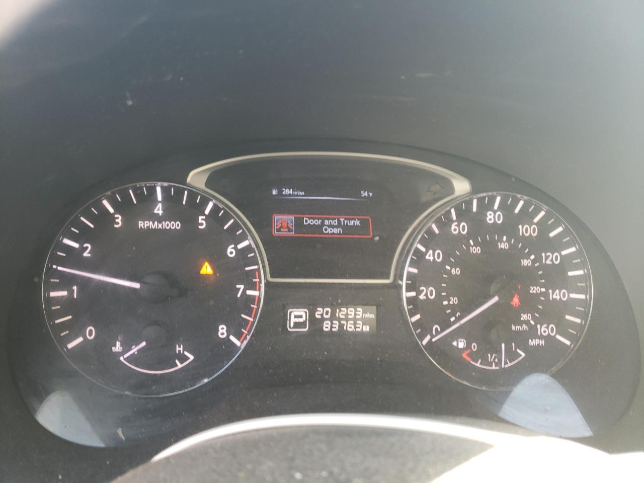 2014 Nissan Altima - Image 9