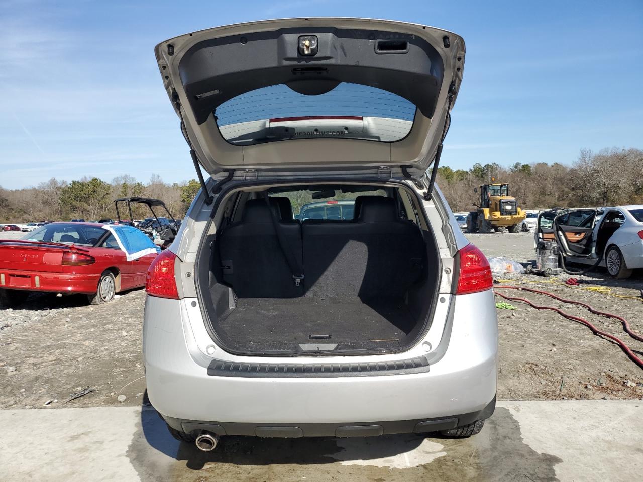 2011 Nissan Rogue - Image 6