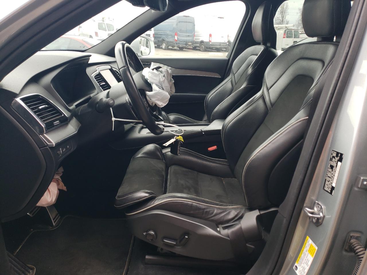 2016 Volvo XC90 - Image 7