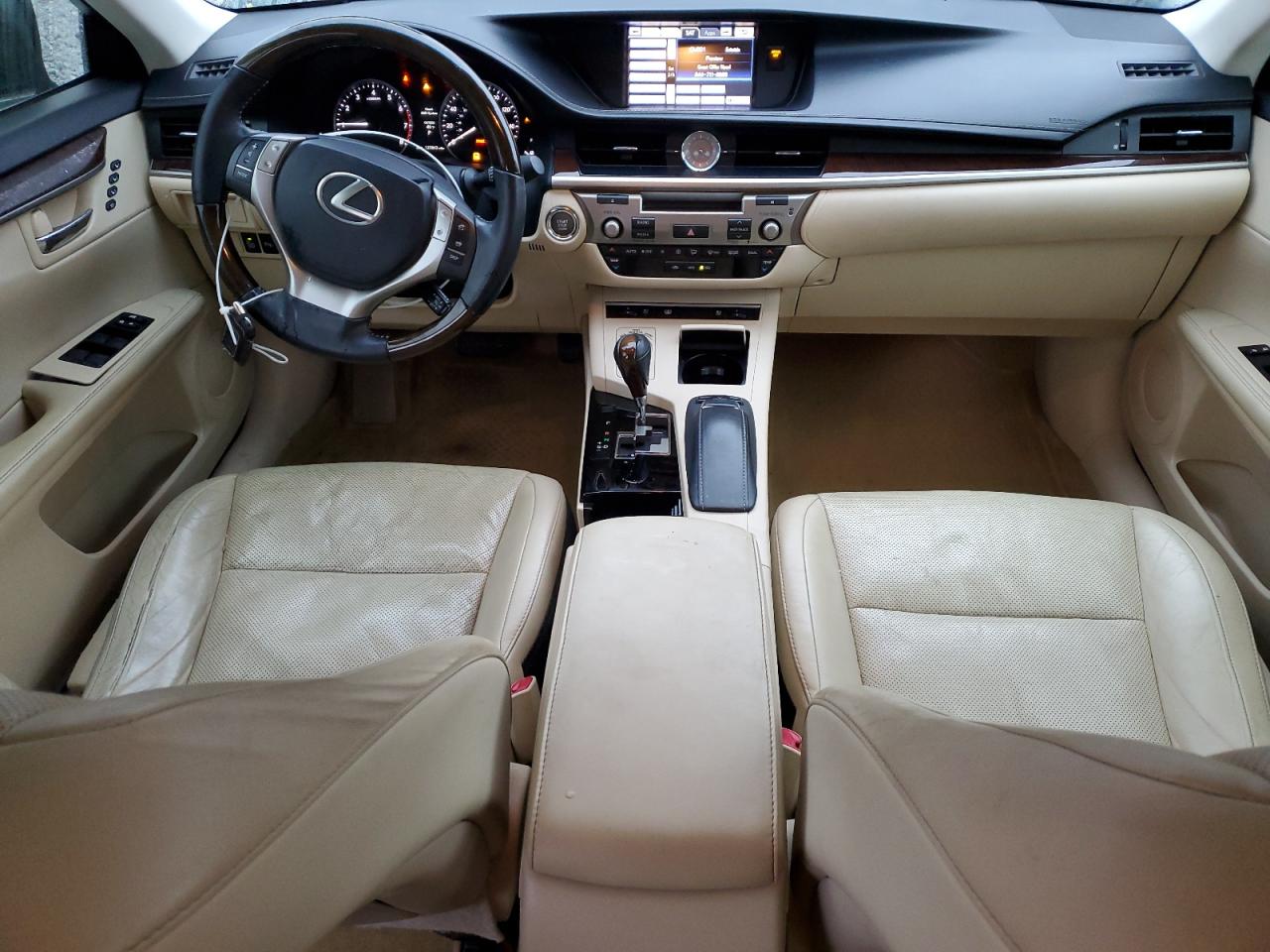 2013 Lexus ES - Image 8