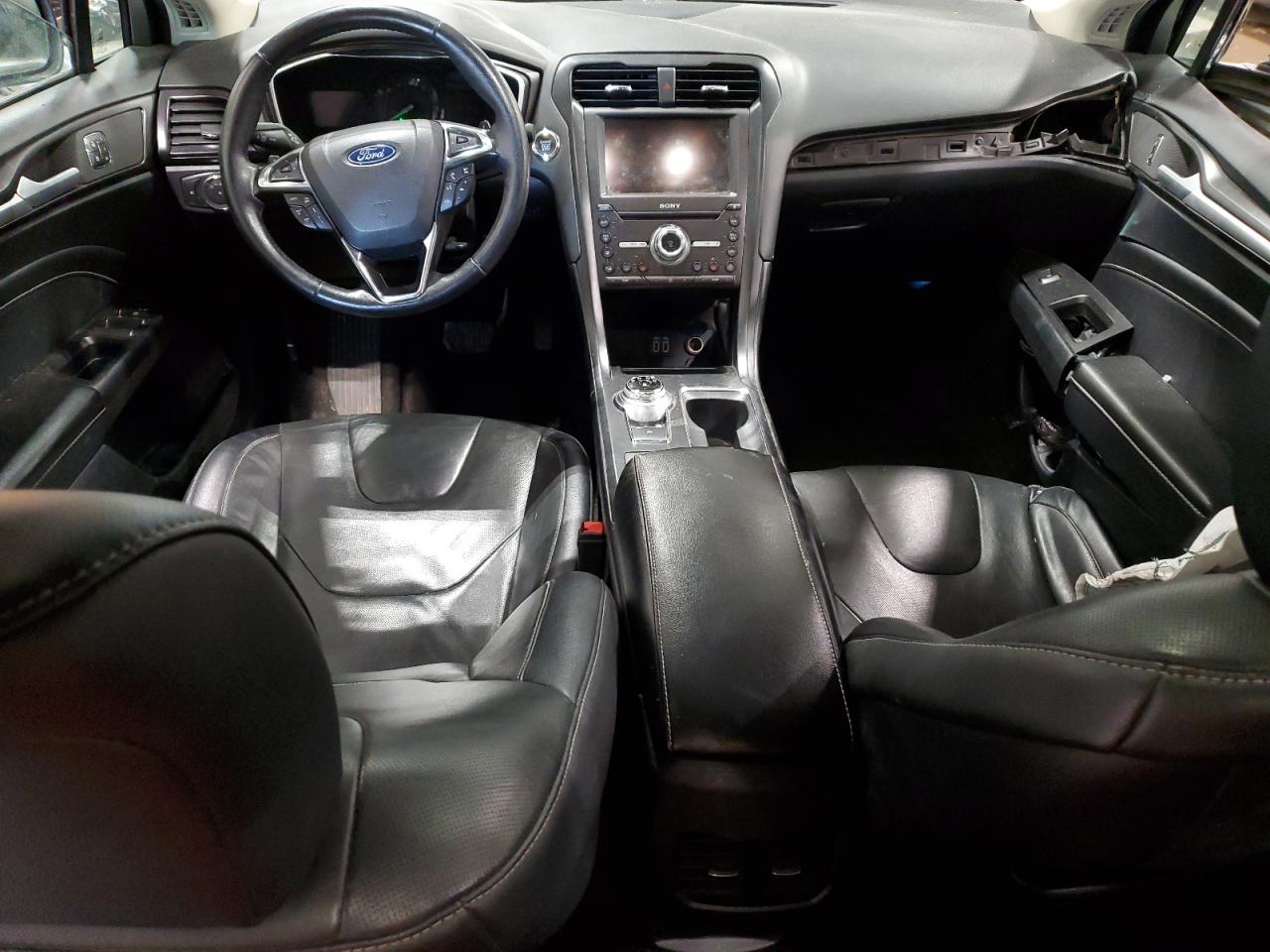 2020 Ford Fusion - Image 8