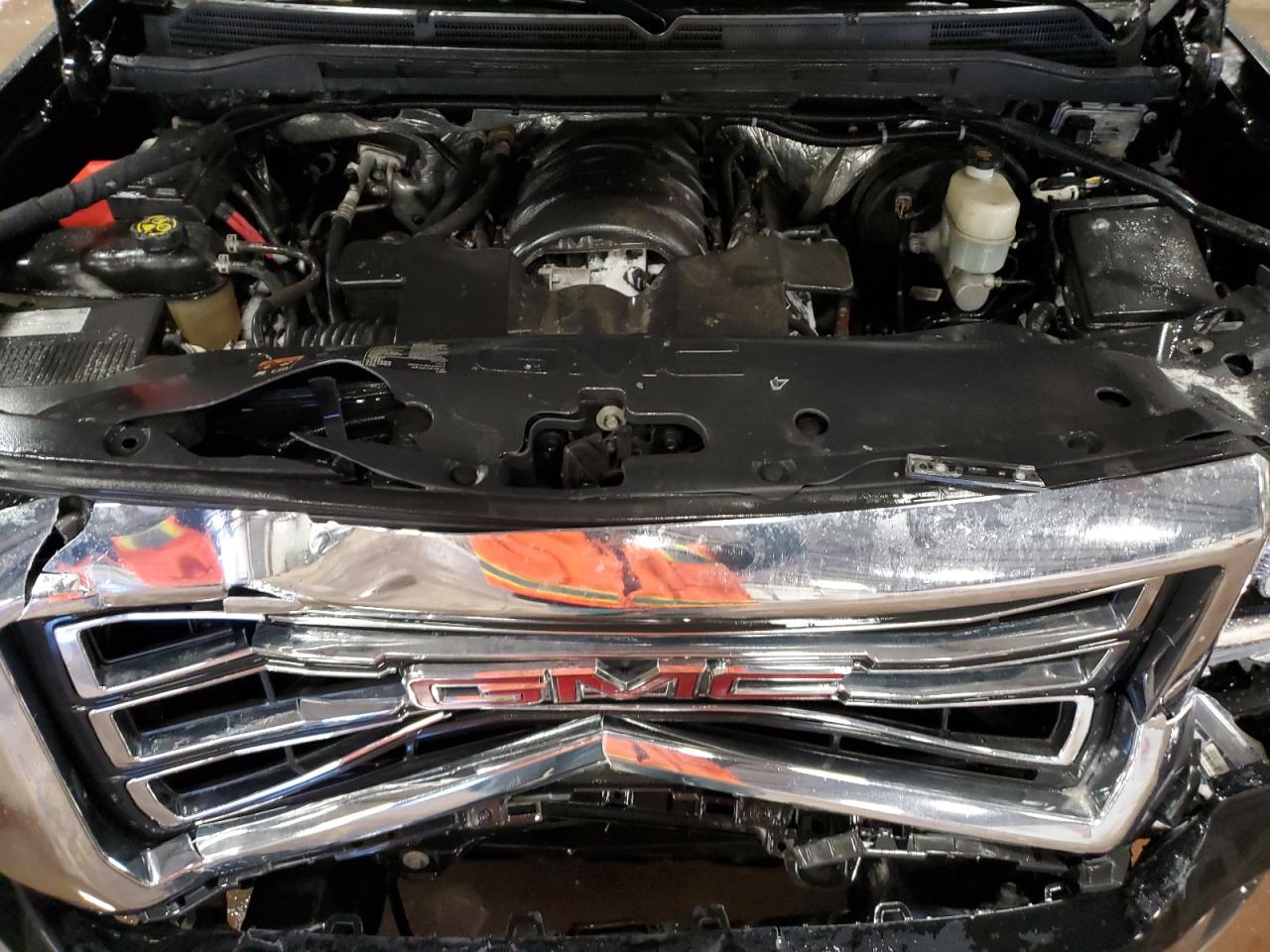 2015 GMC Sierra - Image 11