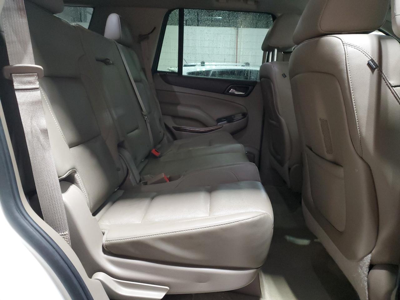 2015 GMC Yukon - Image 11