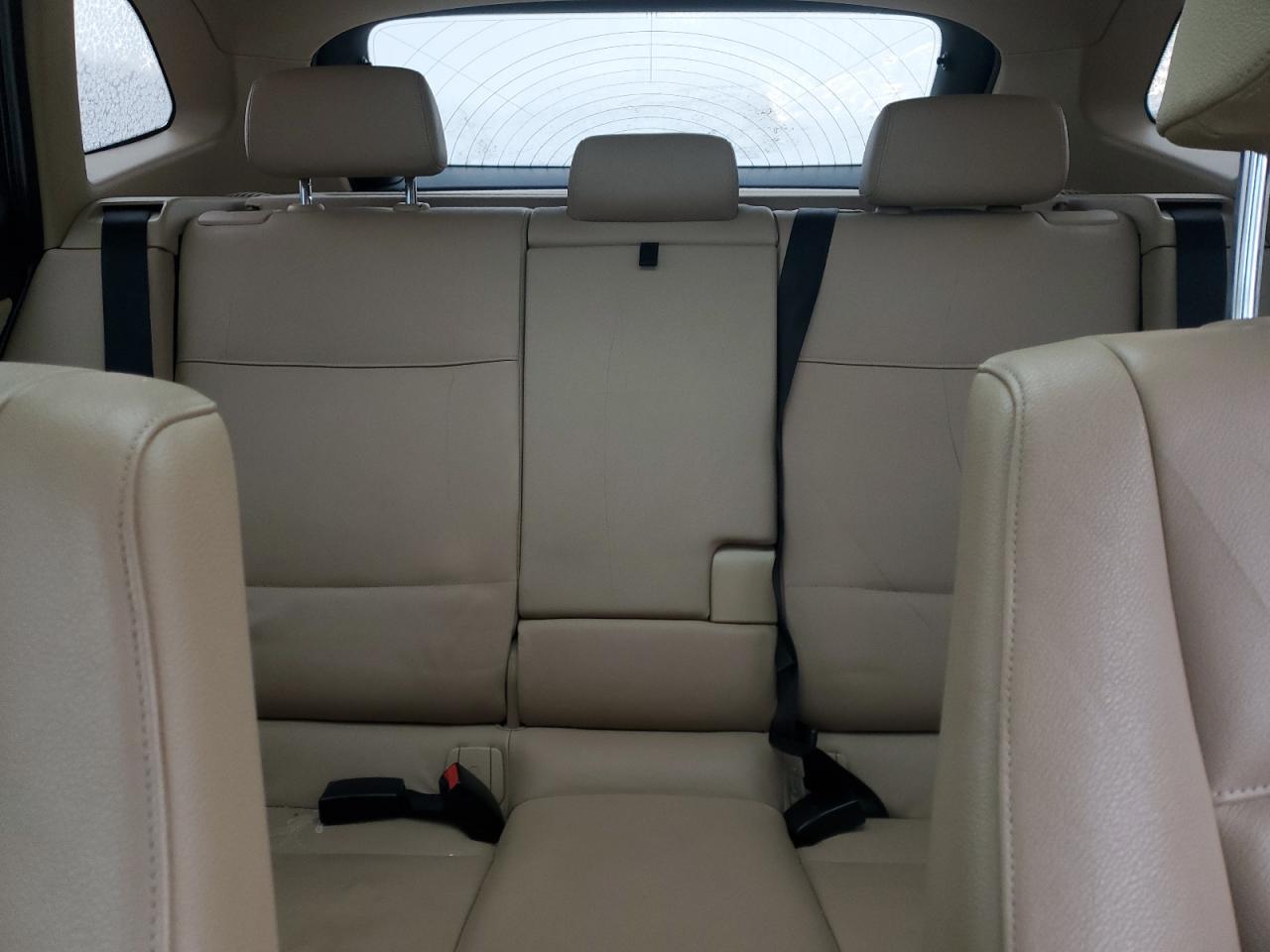 2013 BMW X1 - Image 10