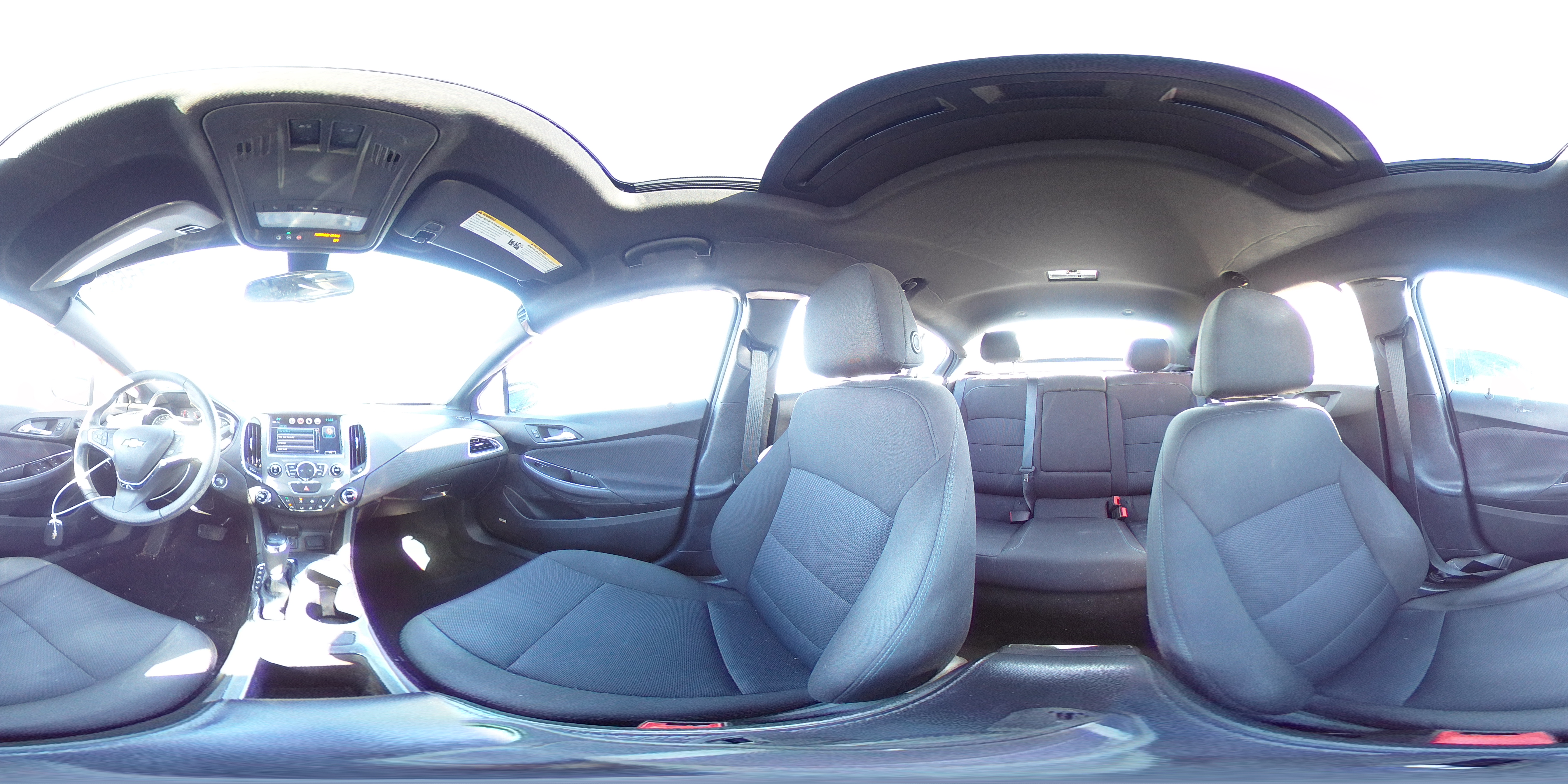2018 Chevrolet Cruze - Image 12