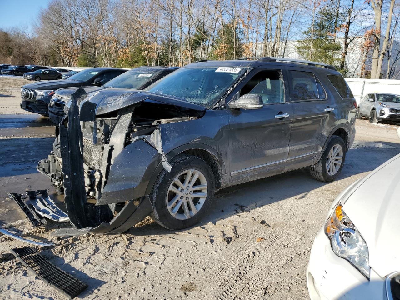 2015 Ford Explorer - Image 1