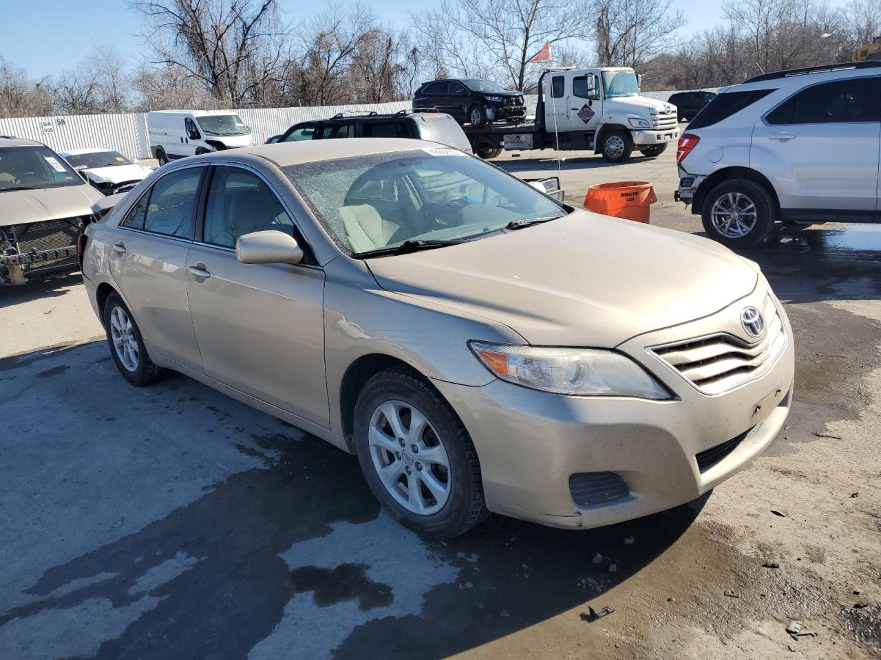 2011 Toyota Camry - Image 4