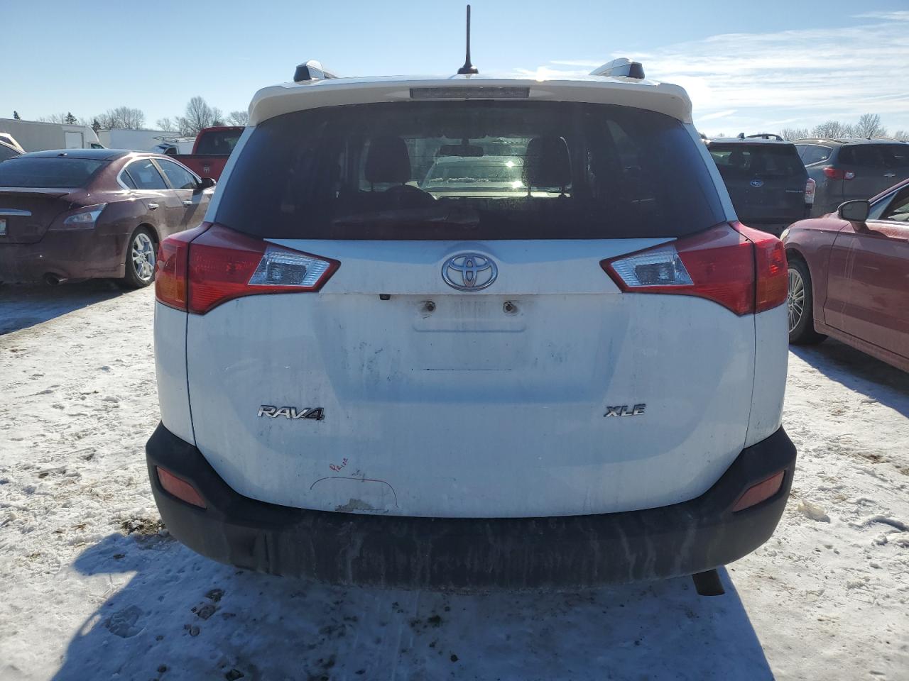 2015 Toyota RAV 4 - Image 6