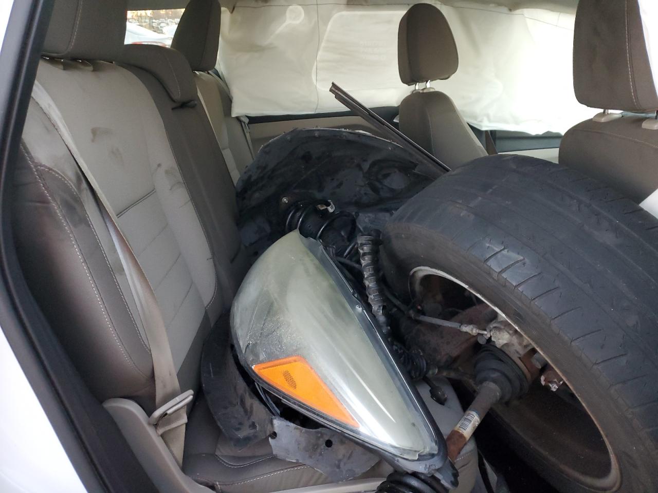 2013 Ford Escape - Image 12